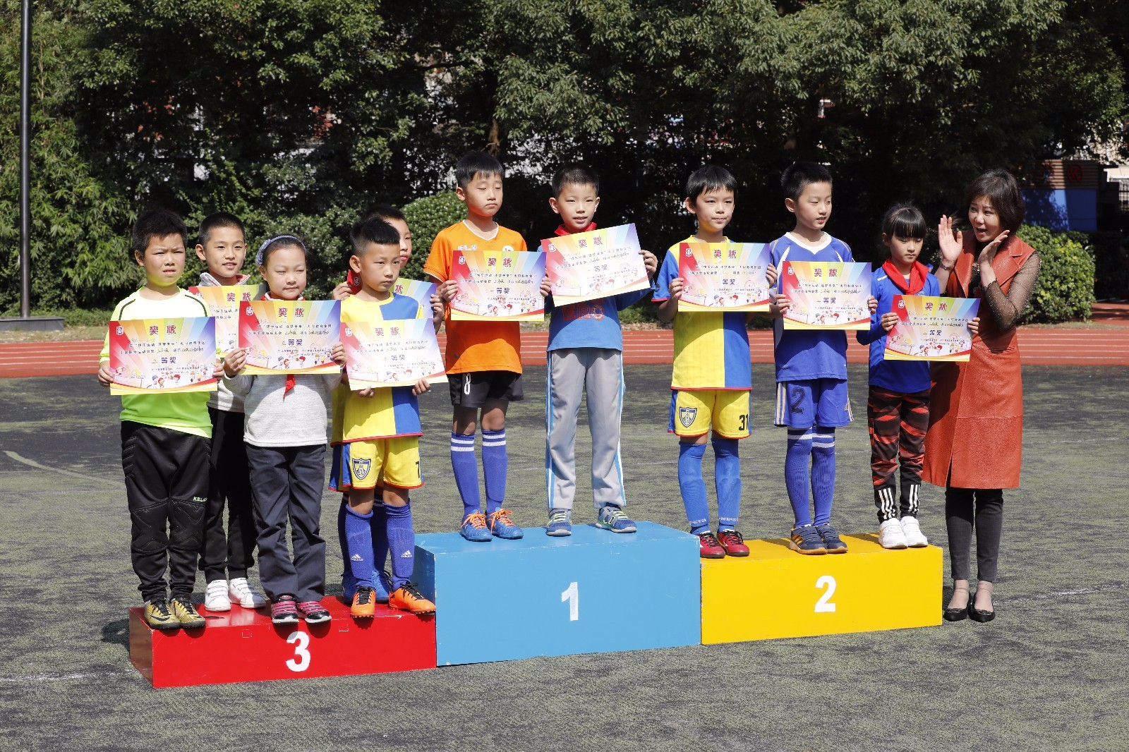 “快乐运动 逐梦未来”大同教育集团小学联合运动会.jpg